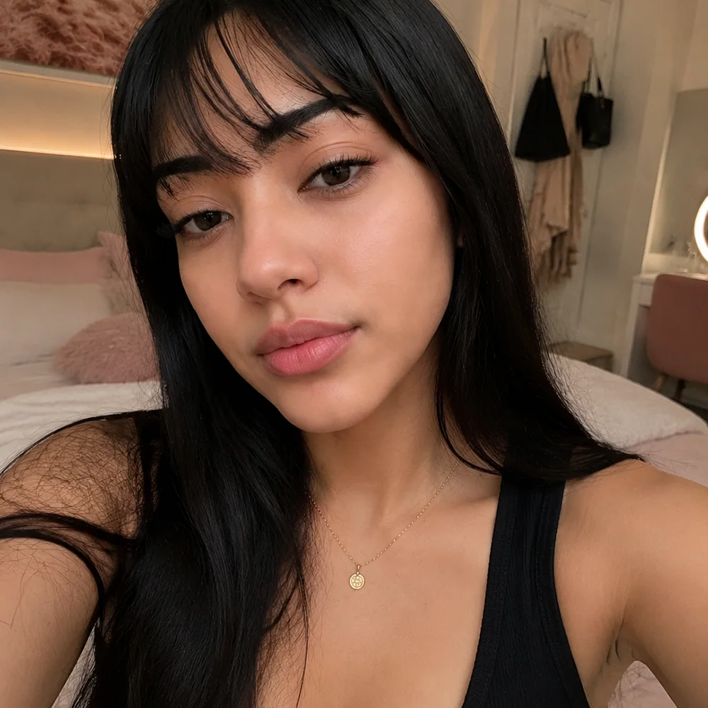 Before applying Boaora lashes